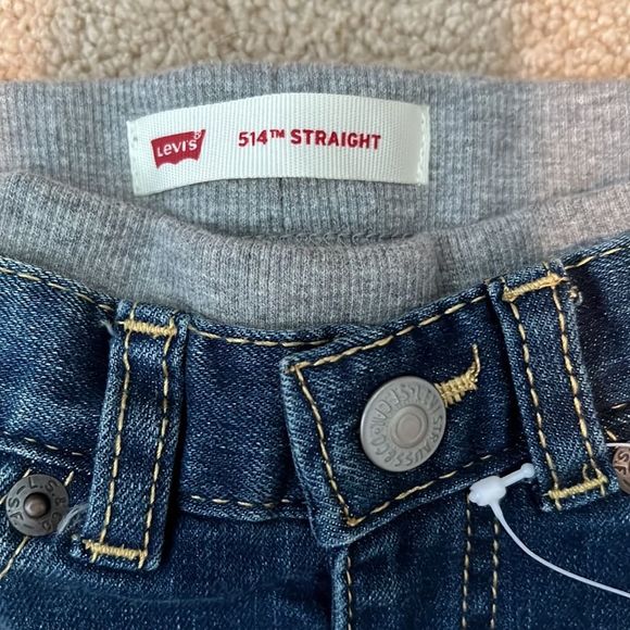 6M Levi Jeans NWT - Picture 2 of 3